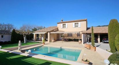 House 6 rooms of 168 m² in Le Castellet (83330)