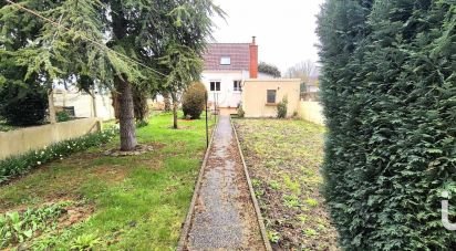 Traditional house 5 rooms of 97 m² in Isbergues (62330)