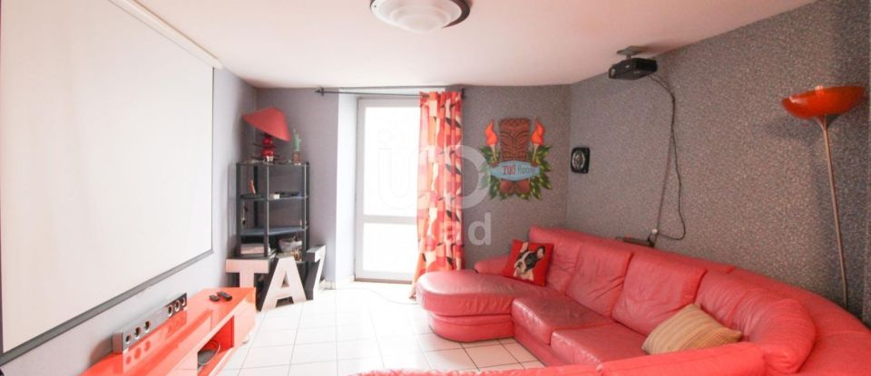 Maison 10 pièces de 190 m² à Saint-Affrique (12400)