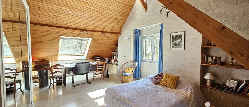House 10 rooms of 231 m² in Saint-Léger-en-Yvelines (78610)