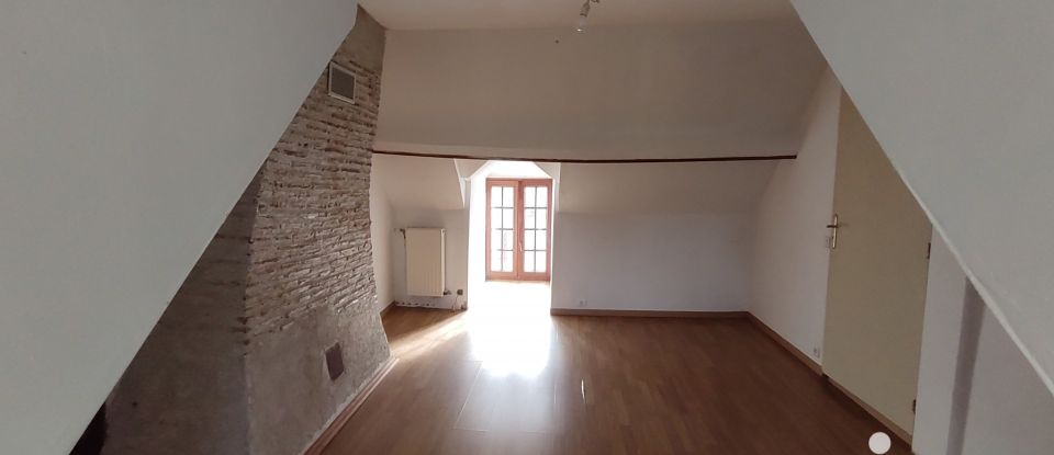 Maison de campagne 4 pièces de 110 m² à Fontenay (36150)