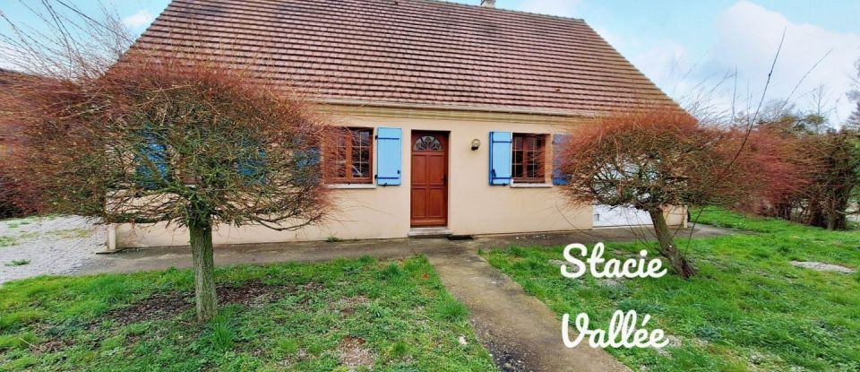 House 5 rooms of 84 m² in Bois-Normand-près-Lyre (27330)
