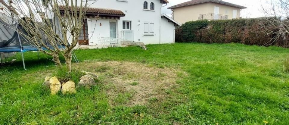 House 7 rooms of 131 m² in Séméac (65600)
