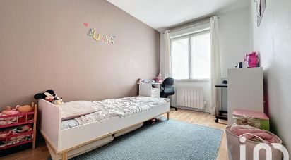 Apartment 3 rooms of 62 m² in Villeneuve-le-Roi (94290)