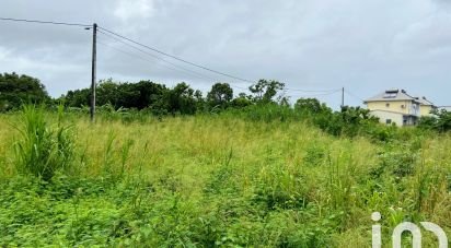 Land of 536 m² in Saint-André (97440)