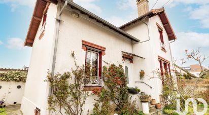 Traditional house 5 rooms of 90 m² in Savigny-sur-Orge (91600)