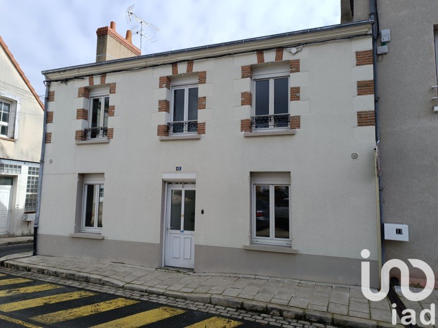Town house 6 rooms of 90 m² in Romorantin-Lanthenay (41200)