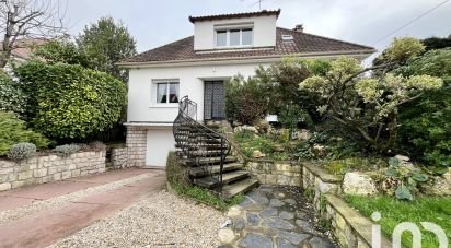 Traditional house 6 rooms of 157 m² in Chennevières-sur-Marne (94430)