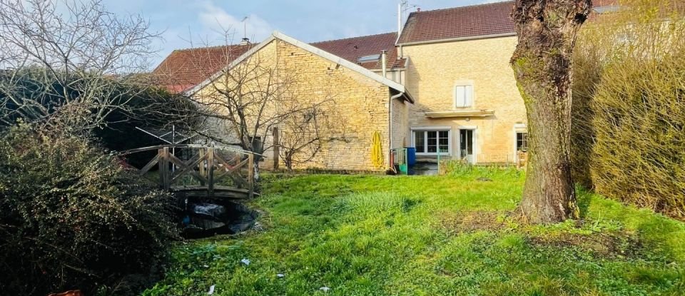 Traditional house 7 rooms of 295 m² in Villiers-le-Sec (52000)