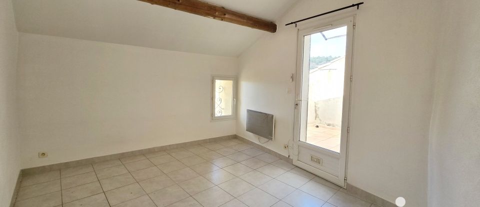 Village house 5 rooms of 91 m² in Laudun-l'Ardoise (30290)