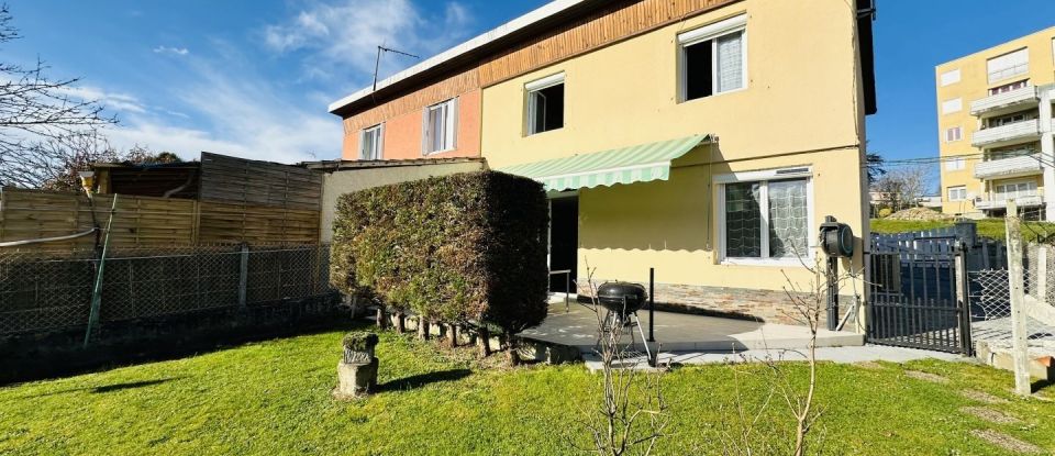 House 6 rooms of 88 m² in Mourenx (64150)