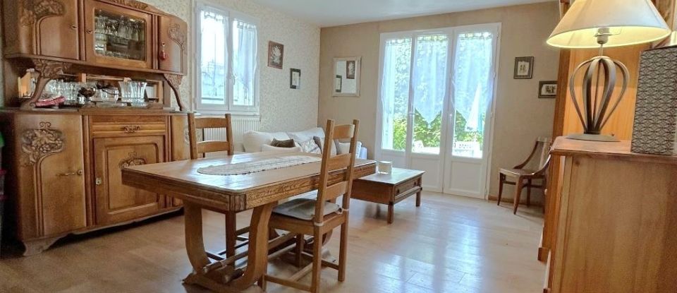 Maison traditionnelle 6 pièces de 104 m² à Gagny (93220)