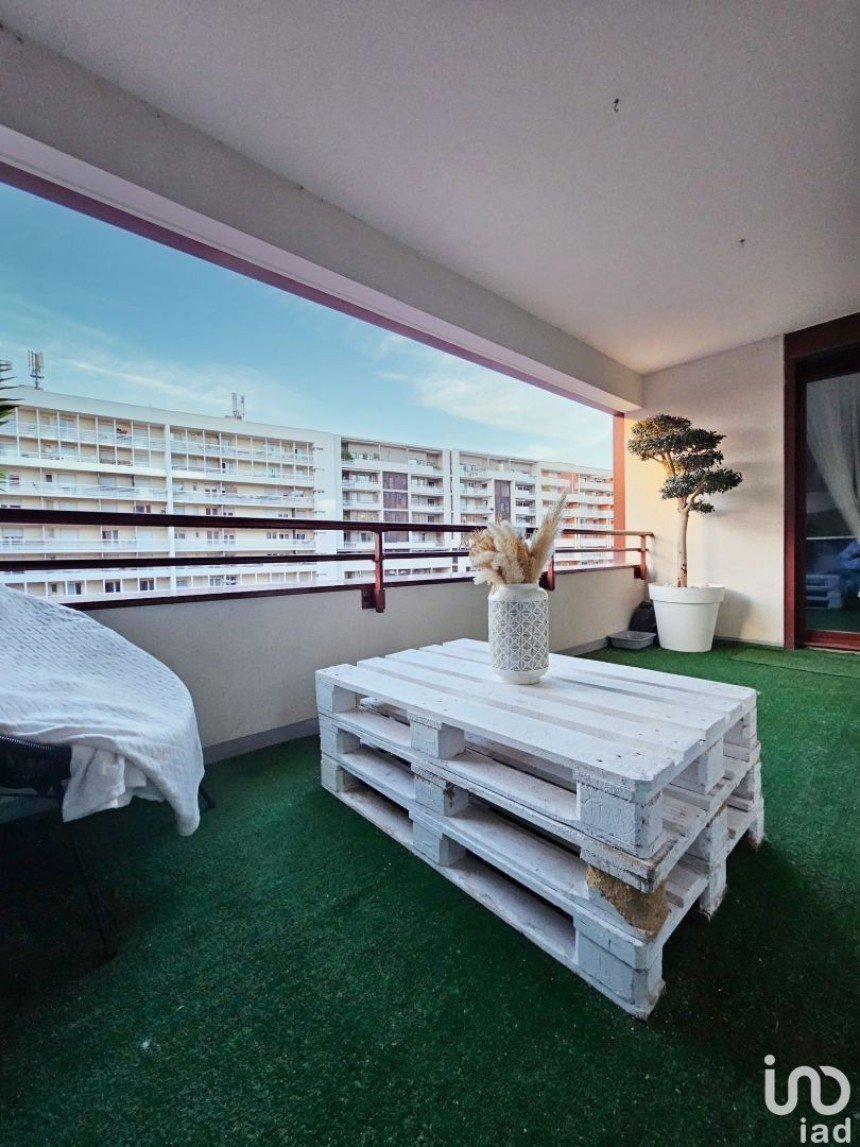 Apartment 3 rooms of 75 m² in Perpignan (66000)