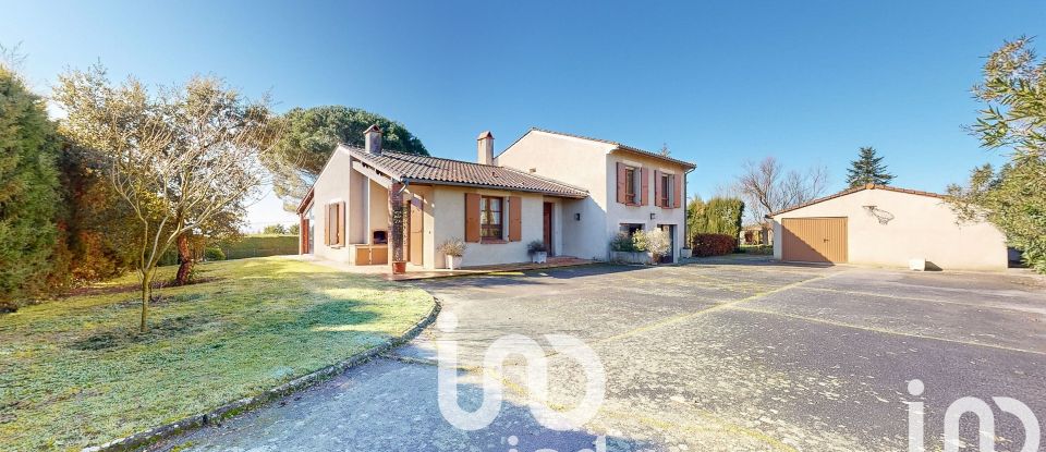 Traditional house 7 rooms of 167 m² in Montbrun-Lauragais (31450)