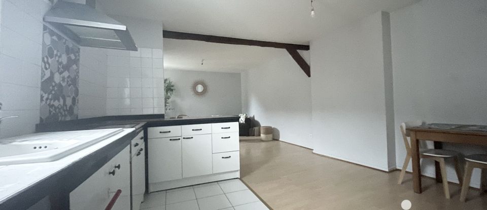 Apartment 3 rooms of 66 m² in Ay-Champagne (51160)