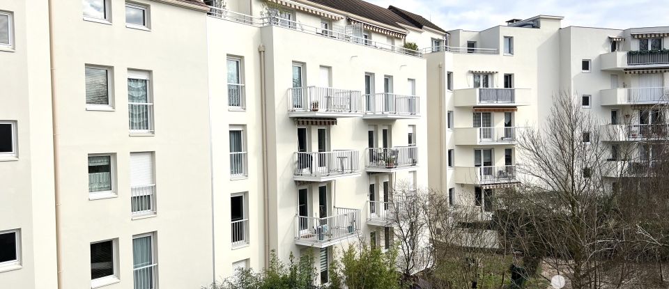 Appartement 3 pièces de 68 m² à Bry-sur-Marne (94360)