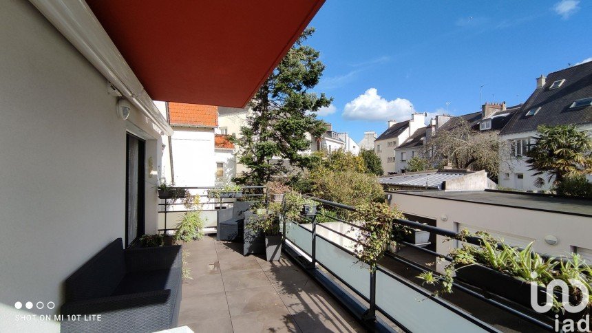 Apartment 3 rooms of 72 m² in Lorient (56100)