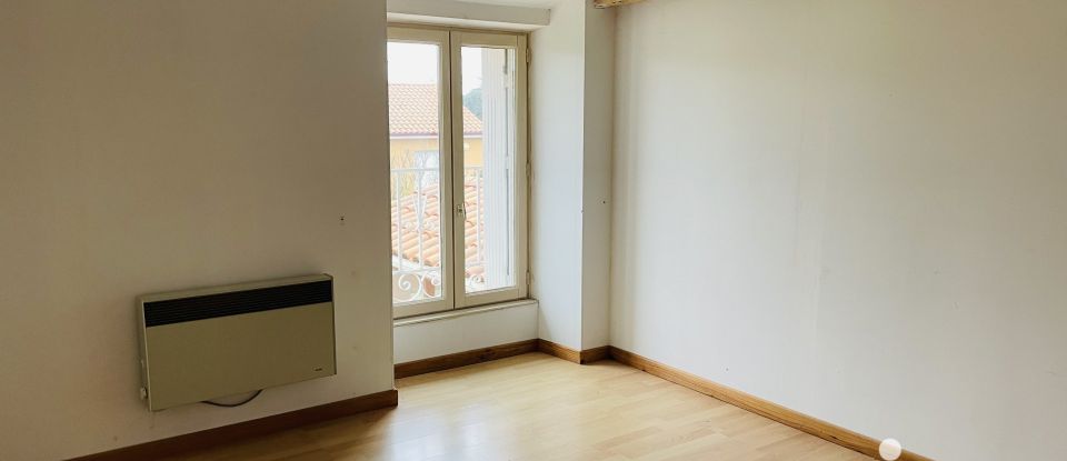 Town house 7 rooms of 150 m² in Lys-Haut-Layon (49310)