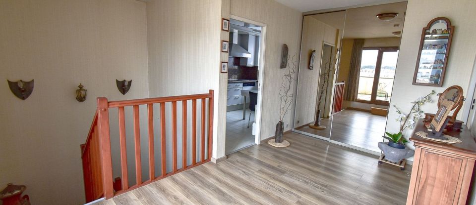 Apartment 4 rooms of 103 m² in Chelles (77500)