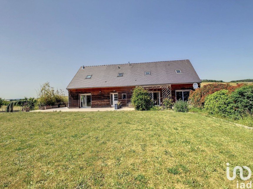 House 8 rooms of 368 m² in Saligny (89100)