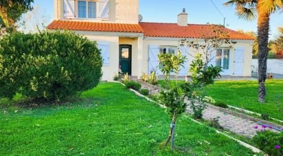 House 5 rooms of 146 m² in Talmont-Saint-Hilaire (85440)