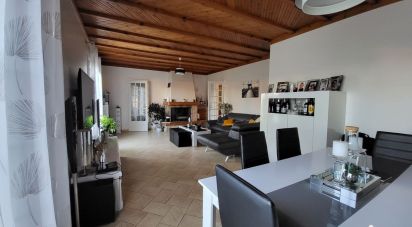 House 5 rooms of 146 m² in Talmont-Saint-Hilaire (85440)
