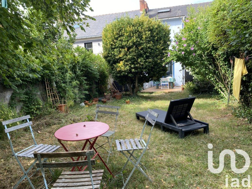 Town house 4 rooms of 71 m² in Nantes (44000)