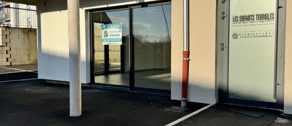 Retail property of 73 m² in Falck (57550)