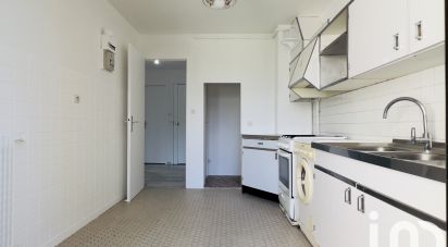 Appartement 4 pièces de 73 m² à Marseille (13012)