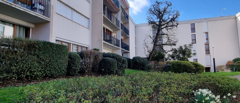 Appartement 3 pièces de 63 m² à Chilly-Mazarin (91380)