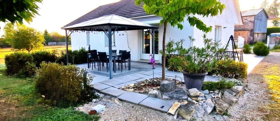 House 5 rooms of 127 m² in Boulot (70190)