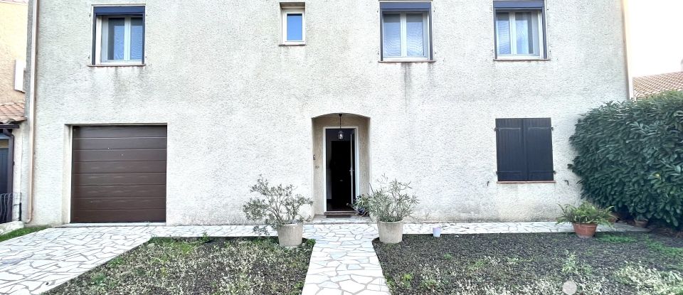 Maison 4 pièces de 112 m² à Saint-Thibéry (34630)