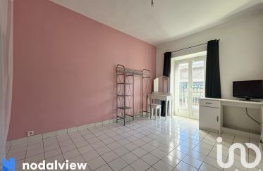 Apartment 3 rooms of 52 m² in Nice (06000)