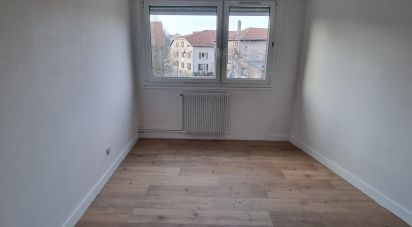 Apartment 3 rooms of 64 m² in Seichamps (54280)