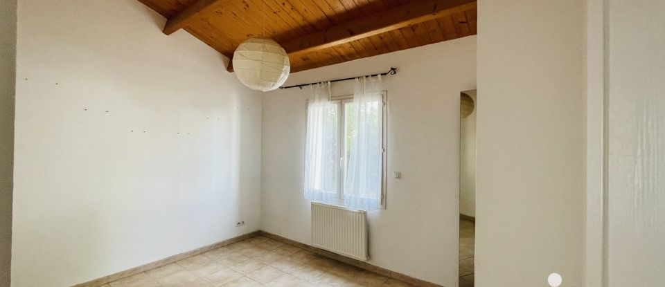 House 3 rooms of 77 m² in Périgny (17180)