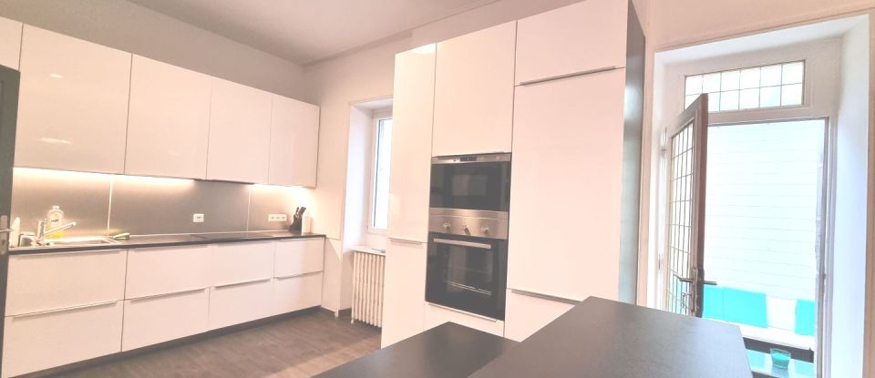 House 7 rooms of 160 m² in Quimper (29000)