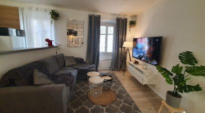 Apartment 2 rooms of 45 m² in Roquebrune-sur-Argens (83520)