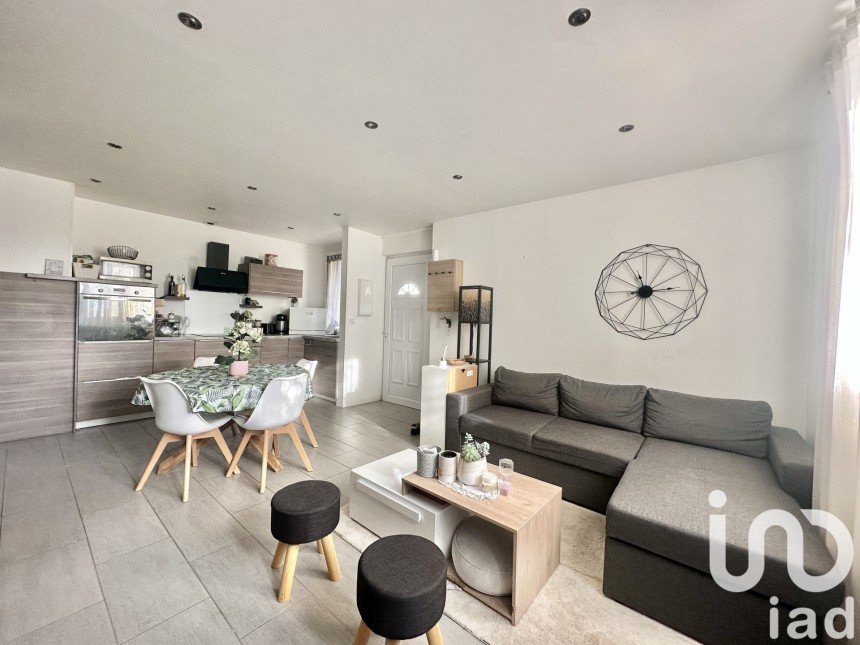 Appartement 2 pièces de 50 m² à Leuville-sur-Orge (91310)