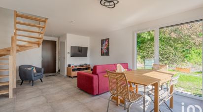 House 4 rooms of 90 m² in Hauteville-sur-Fier (74150)