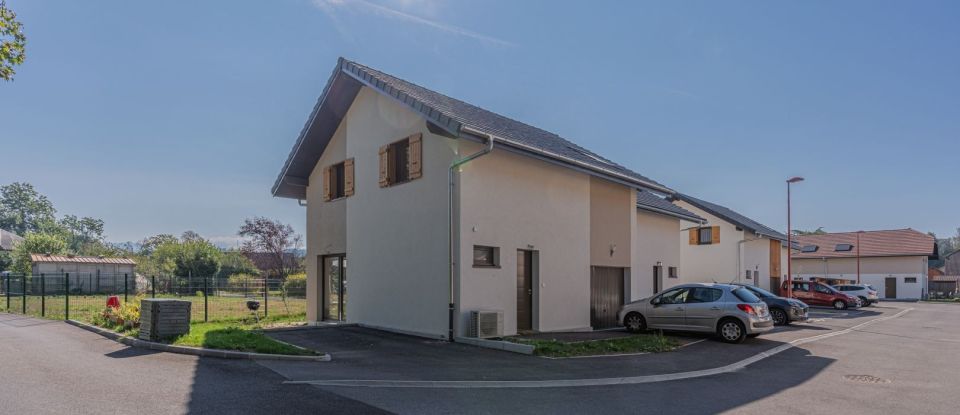 Maison 4 pièces de 90 m² à Hauteville-sur-Fier (74150)