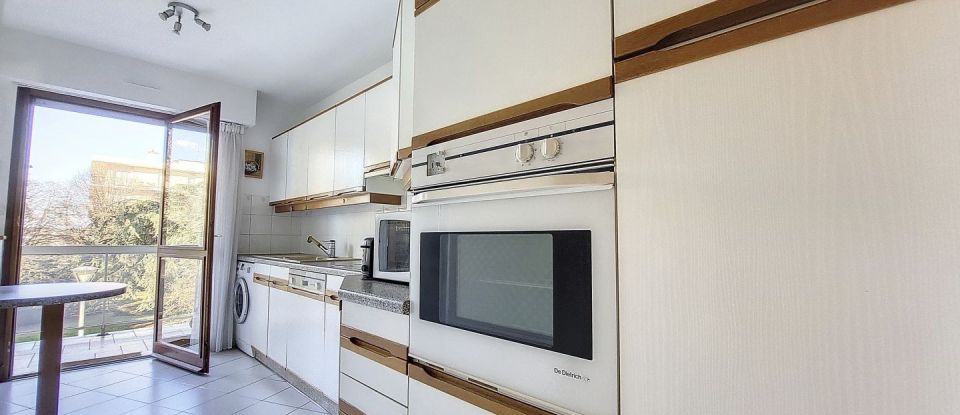 Apartment 3 rooms of 64 m² in Brunoy (91800)