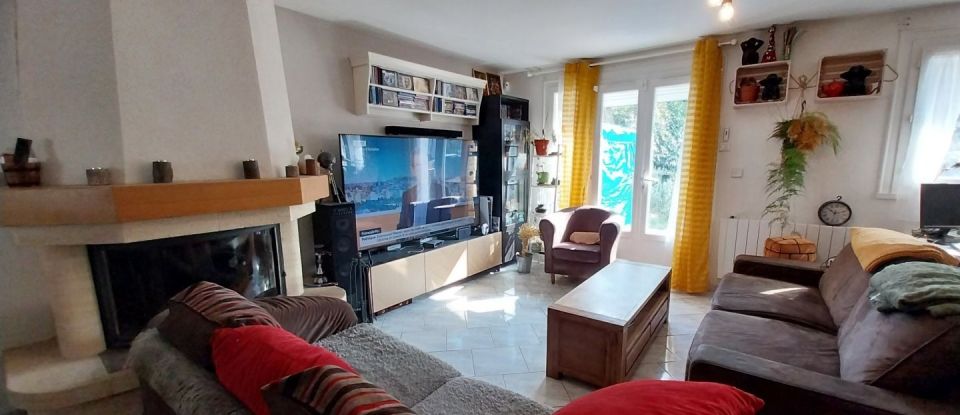 House 4 rooms of 85 m² in Chelles (77500)