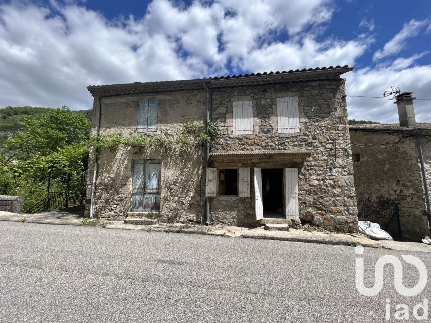 Maison traditionnelle 2 pièces de 76 m² à Asperjoc (07600)