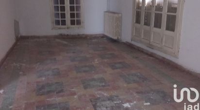 Building in Lunel (34400) of 232 m²
