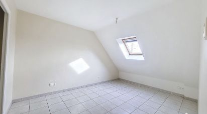Maison 4 pièces de 90 m² à Sorigny (37250)