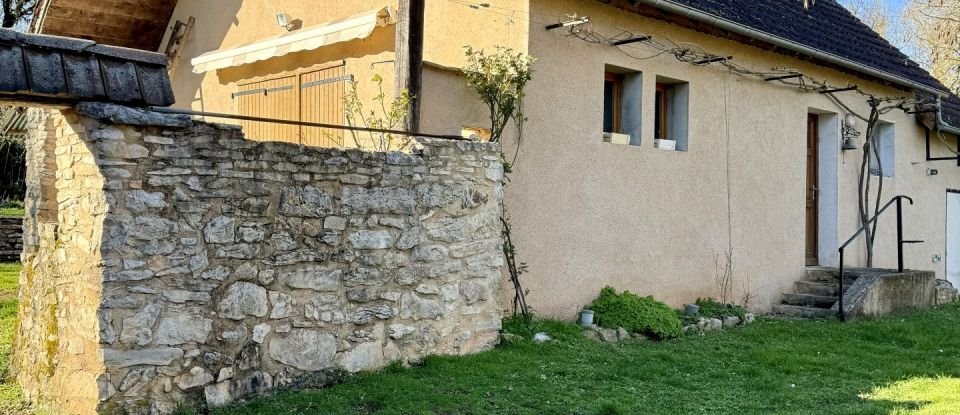 Traditional house 8 rooms of 183 m² in Brengues (46320)