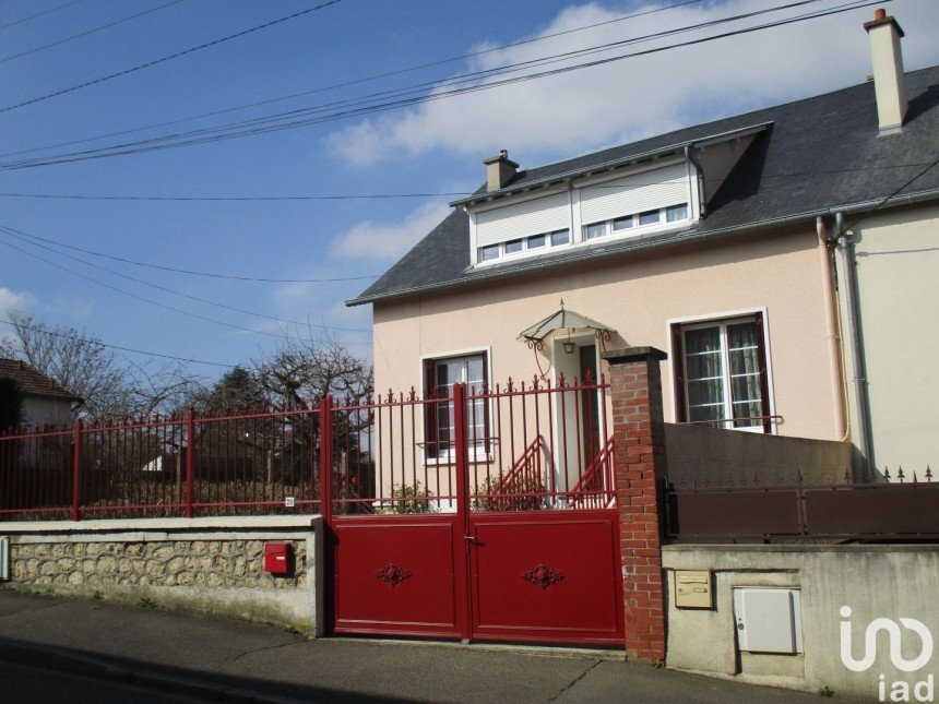 Maison 4 pièces de 110 m² à Chartres (28000)