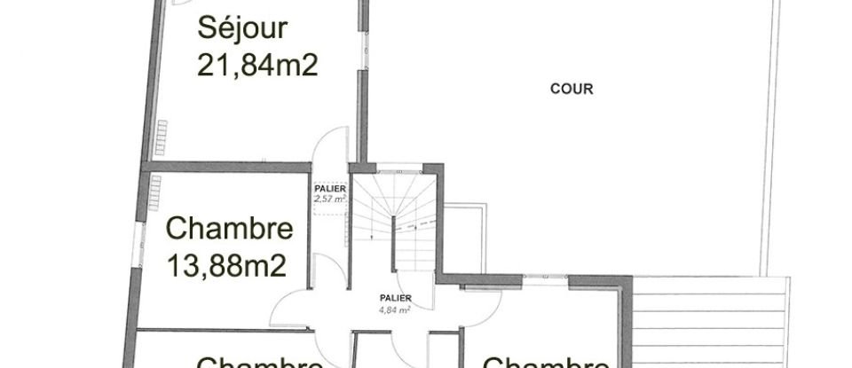House 9 rooms of 230 m² in Fontenay-sous-Bois (94120)