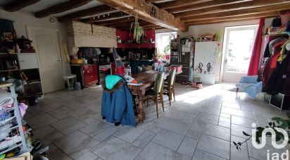 Country house 7 rooms of 172 m² in Néré (17510)
