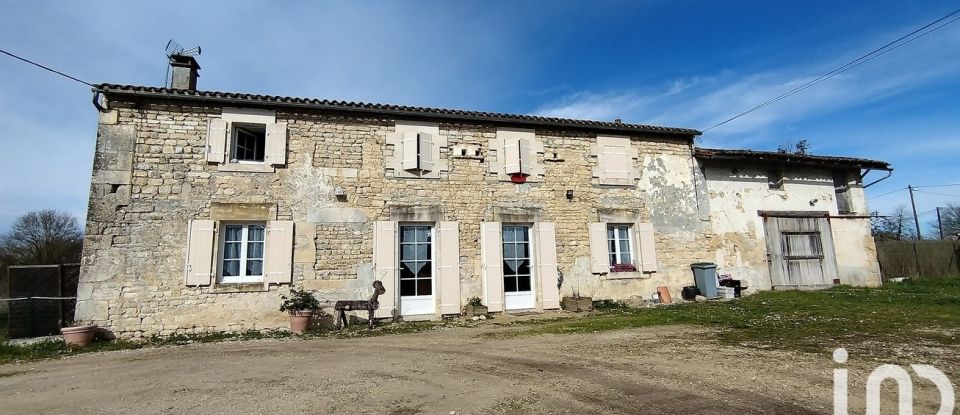 Maison de campagne 7 pièces de 172 m² à Néré (17510)